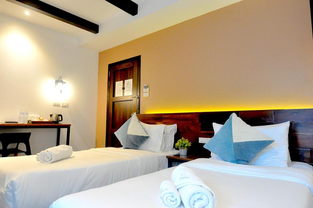 The Eight Ratvithi House Hotel Chiang Mai Buitenkant foto