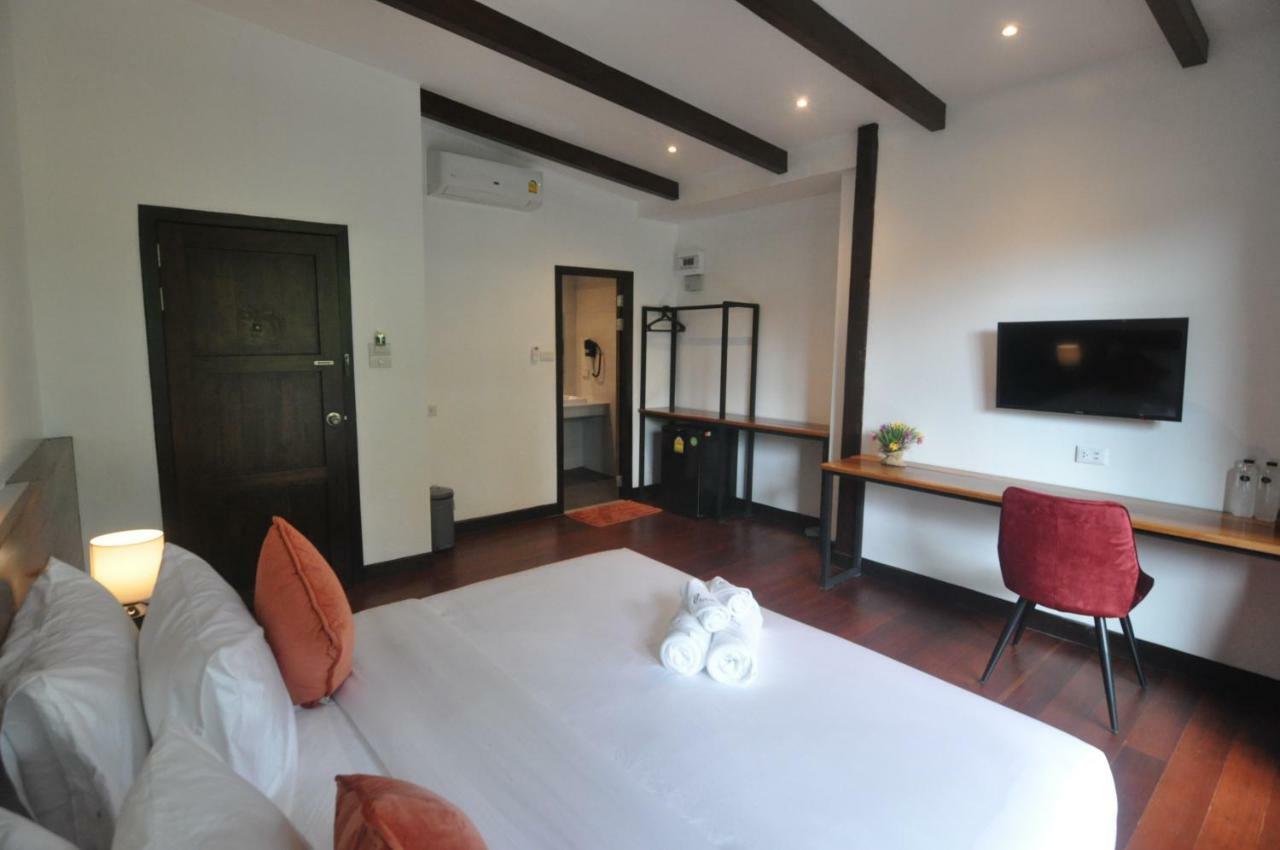 The Eight Ratvithi House Hotel Chiang Mai Buitenkant foto
