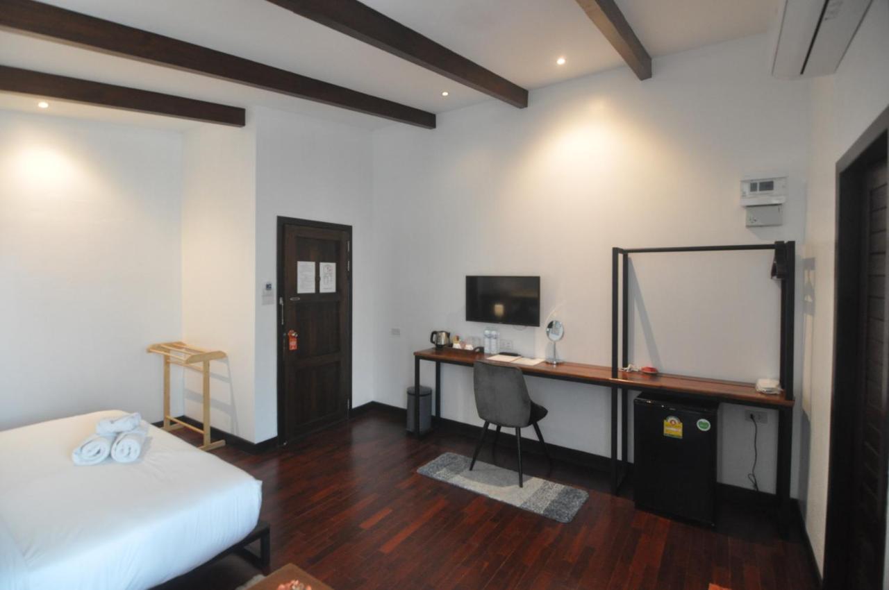 The Eight Ratvithi House Hotel Chiang Mai Buitenkant foto